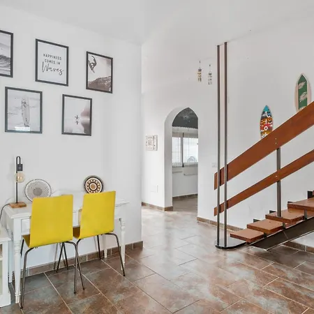 Surf House Semesterbostad La Santa