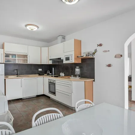 Surf House Tatil Evi *